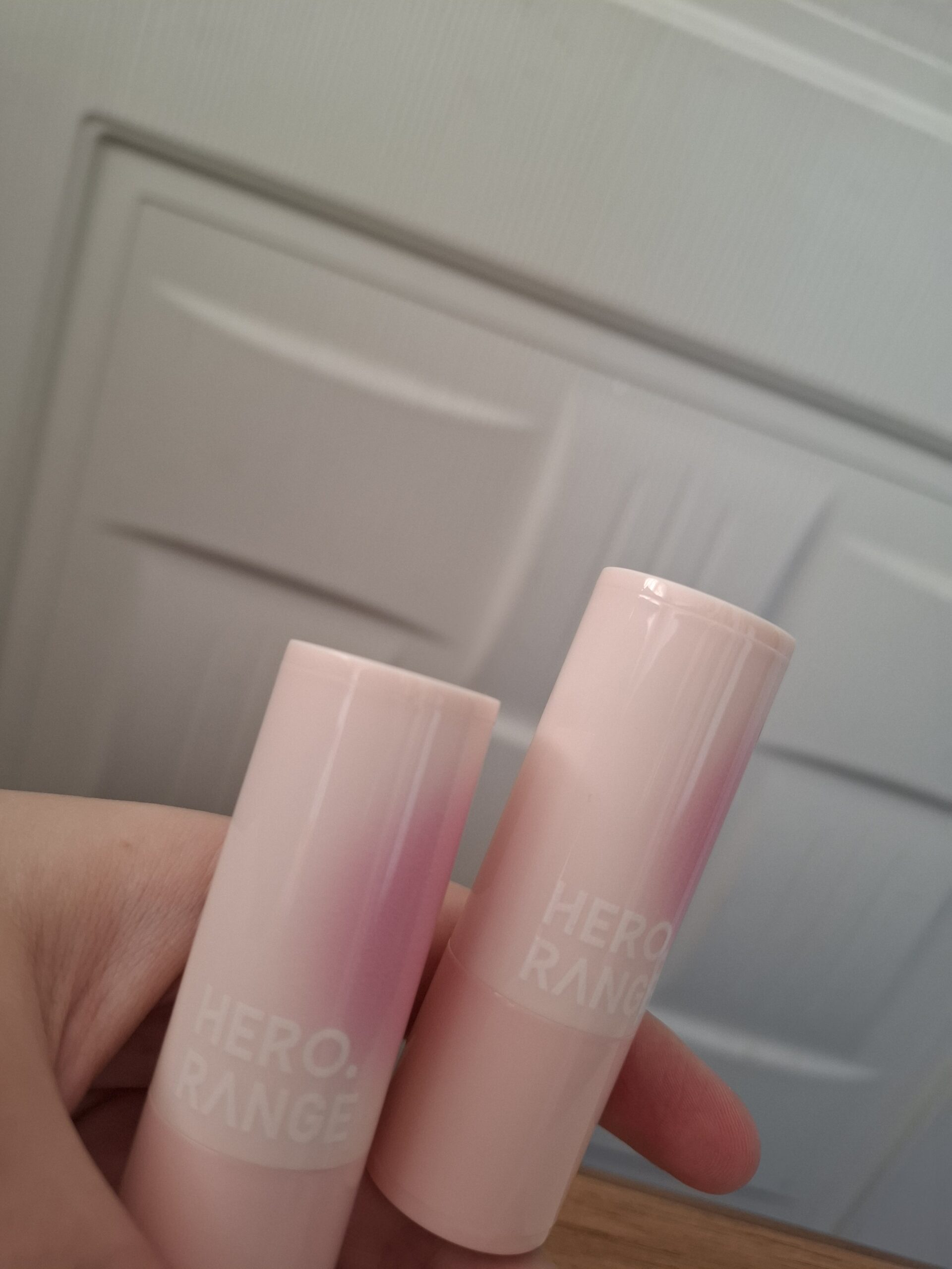 رژگونه پودری پد دار اسفنجی مات Herorange طرح Cute & Funny - تصویر 4